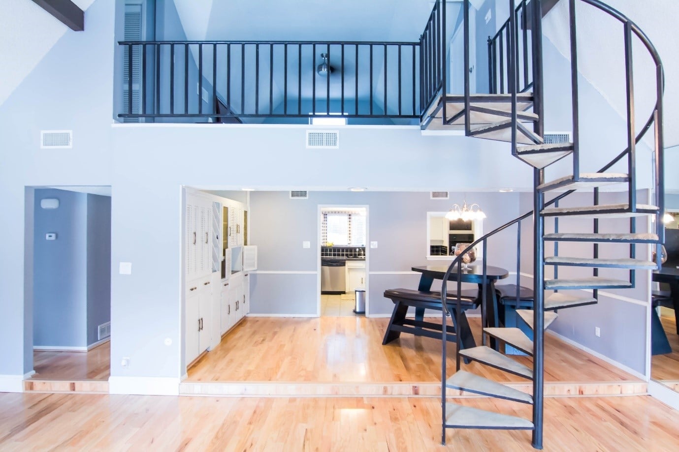 loft-conversion-black-spiral-metal