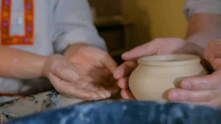 pottery class and workshop