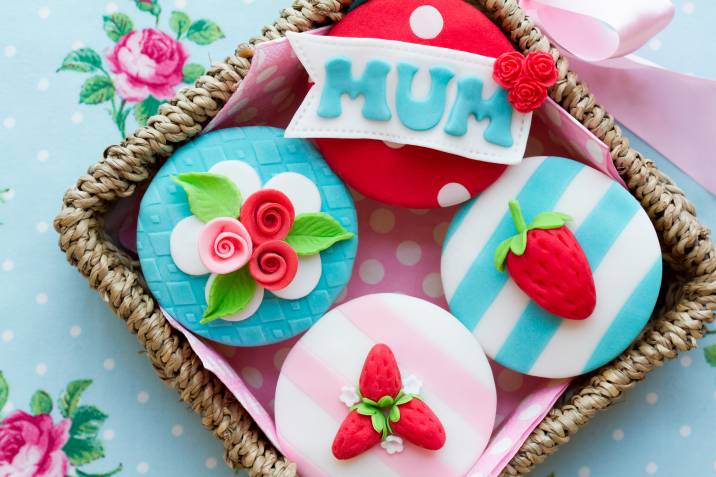 personalised cupcakes for mother's day