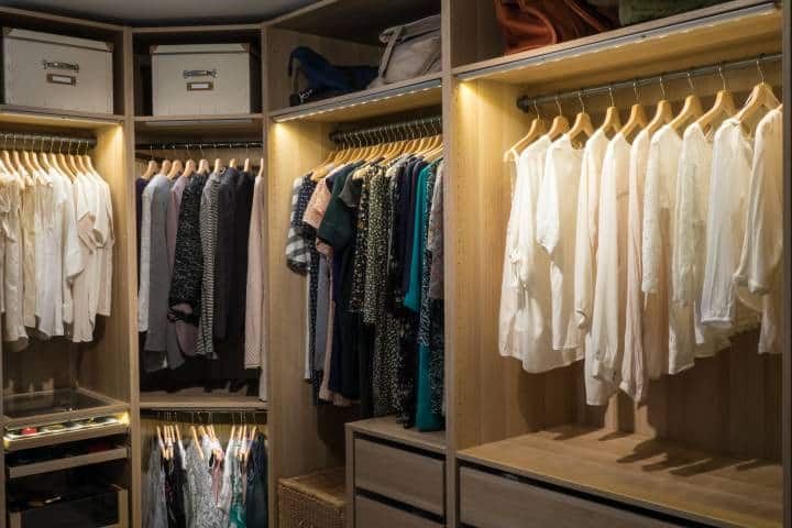 walk-in closet with lighting