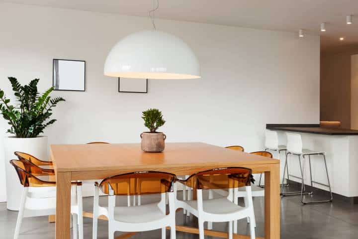 white dome pendant lighting in the dining roon