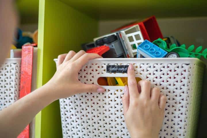 title of toy for comfortable storage and sorting in plastic case box