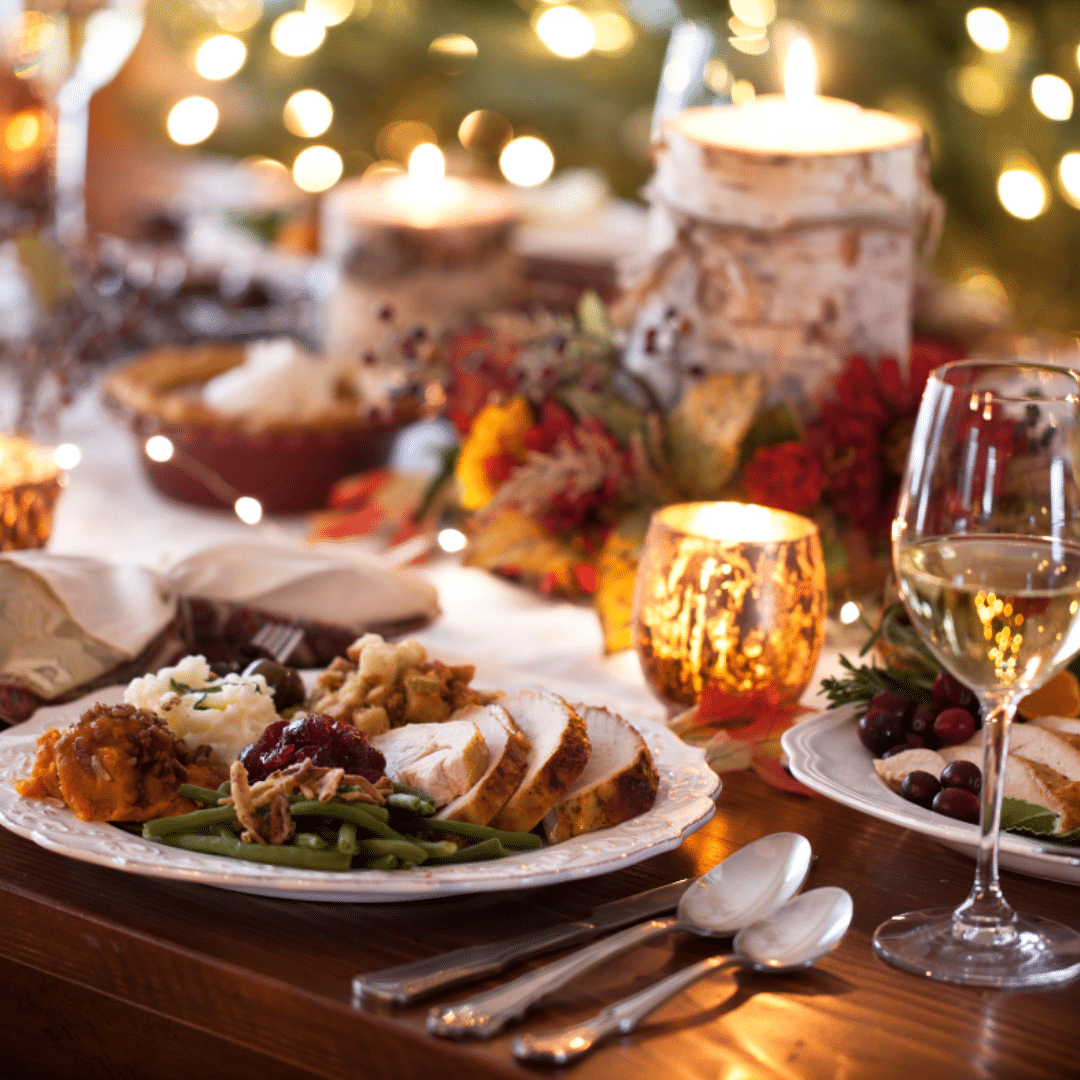 A decorated table for Thanksgiving dinner